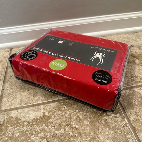 Spyder Antibacterial Twin Sheet Set - Red - Picture 4 of 5